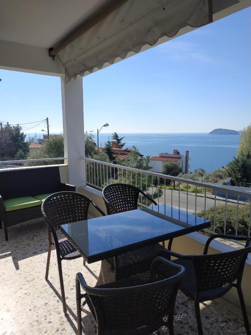 Our View Apartment Paleo Tsifliki Exterior photo